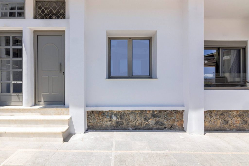 Yvis Boutique House